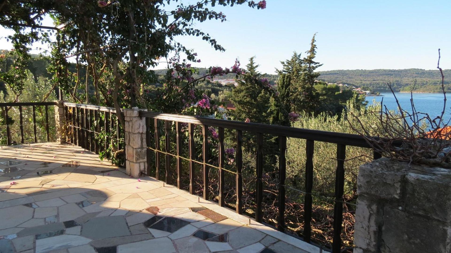 Apartments Janja - Terrace Sea View Nečujam Exterior foto